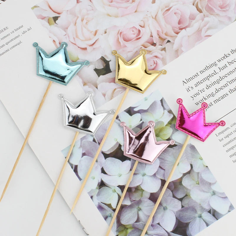 50/100PCS Cake Decoration Shiny Skin Reflective Heart Five Pointed Star Crown Birthday Dessert Table Baking Wedding Party