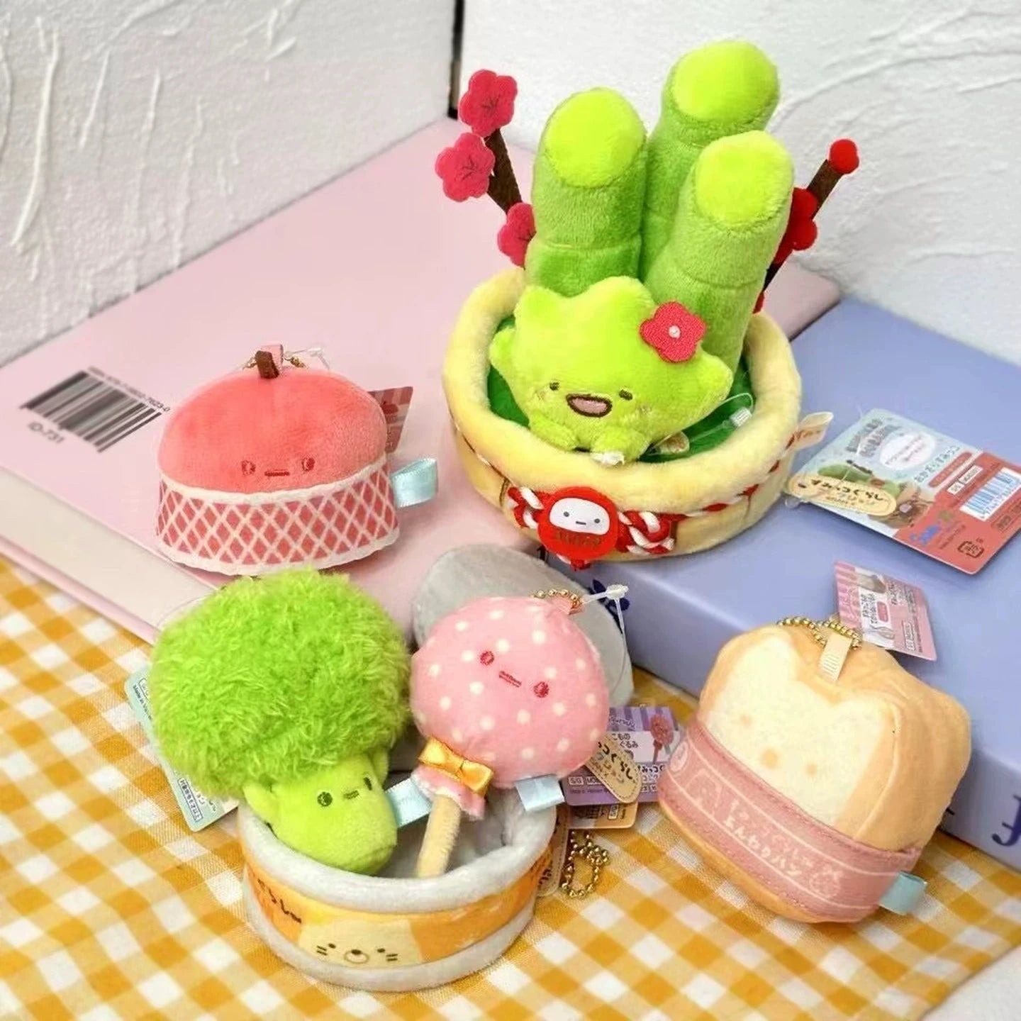 Cute Sumikkogurashi Plush Keychain Potted Plant Vegetable Kawaii AppleToast Soft Stuffed Broccoli Keychain Accessorie Gifts